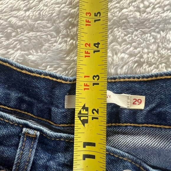 Levi’s Women’s 94’ Baggy Size 29x31 Straight Fit High Rise Wide Leg Jeans - Picture 6 of 7